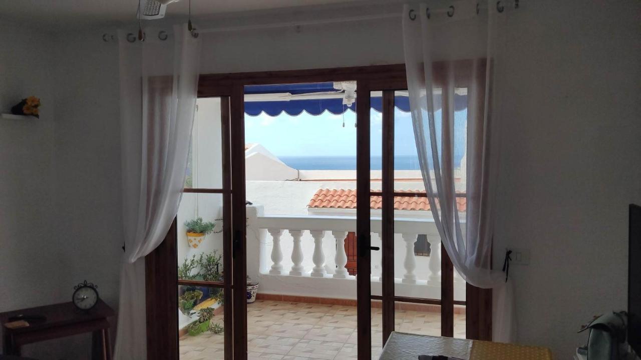 Santiago Beach, Los Cristianos Apartment With Air Conditioning エクステリア 写真