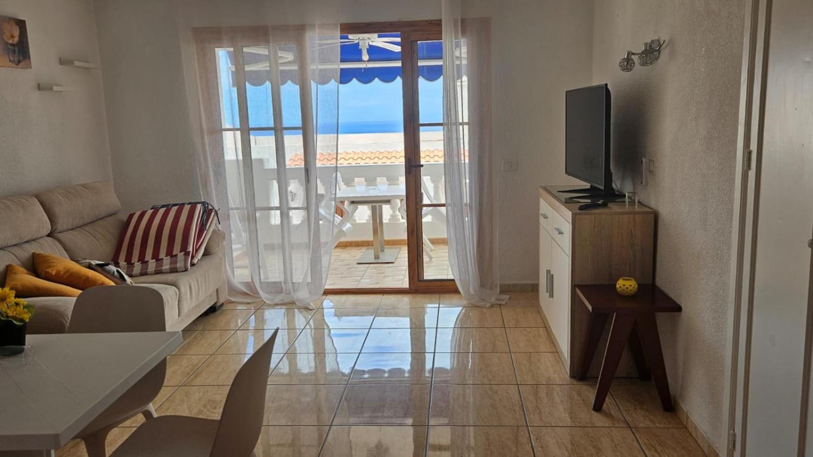 Santiago Beach, Los Cristianos Apartment With Air Conditioning エクステリア 写真